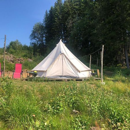 Hotel Glampingtaelt à Torsby Extérieur photo